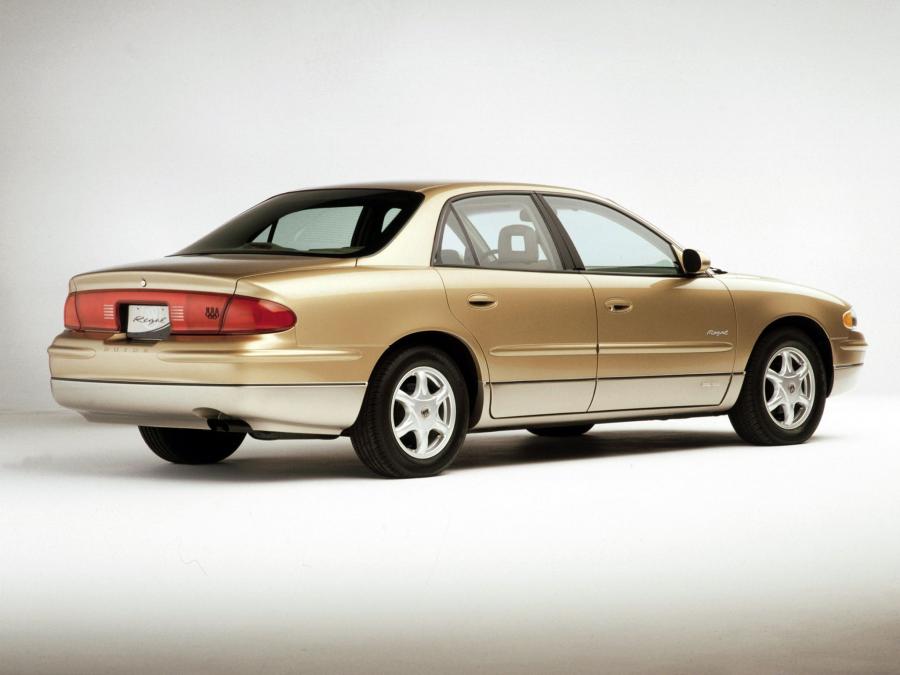  Buick Regal Olympic Edition 2001 года  (фото 3 из 5)